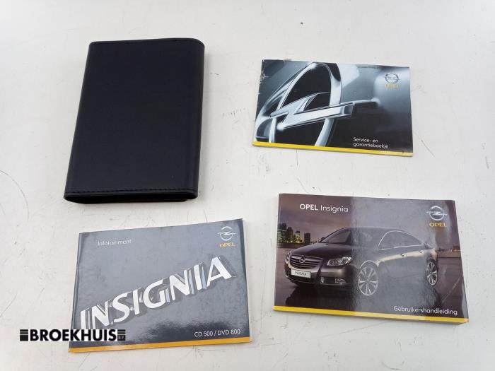 Używane Instrukcja Opel Insignia Sports Tourer 1.8 16V Ecotec Cena € 15,00 Procedura marży oferowane przez Autobedrijf Broekhuis B.V.