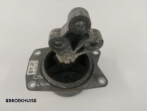 Used Gearbox mount Opel Insignia Sports Tourer 1.8 16V Ecotec Price € 25,00 Margin scheme offered by Autobedrijf Broekhuis B.V.