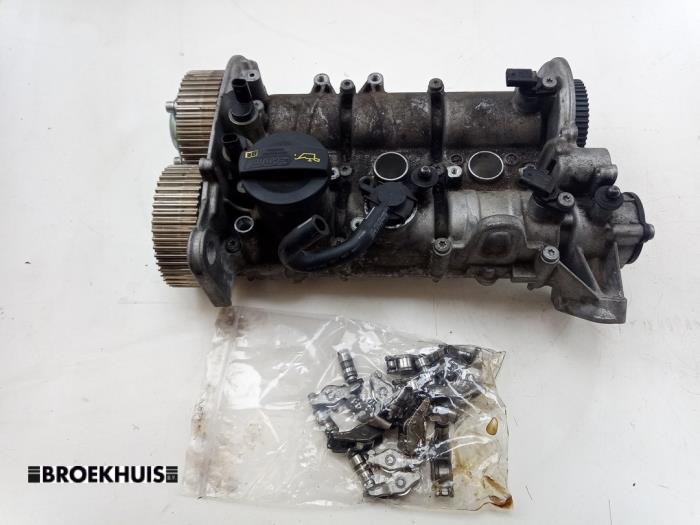 Gebrauchte Nockenwellengehäuse Volkswagen Golf VII (AUA) 1.0 TSI 12V BlueMotion Preis € 175,00 Margenregelung angeboten von Autobedrijf Broekhuis B.V.
