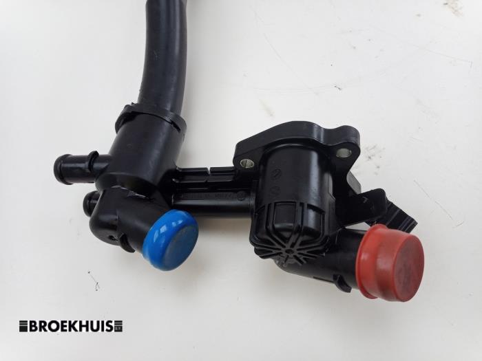Begagnade Termostathus Volkswagen Polo V (6R) 1.2 TSI Pris € 25,00 Marginaltabell erbjuds av Autobedrijf Broekhuis B.V.