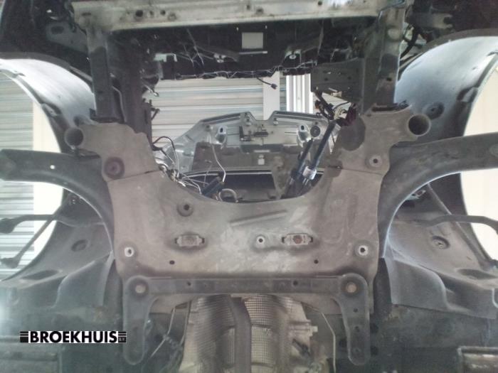 Usagé Faux châssis Renault Megane III Grandtour (KZ) 1.5 dCi 110 Prix € 50,00 Règlement à la marge proposé par Autobedrijf Broekhuis B.V.