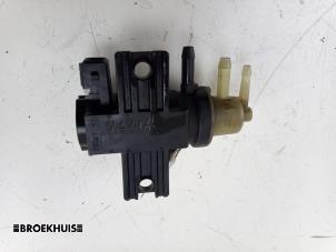 Laddtryckssensor från en Renault Master III (EV/HV/UV/VA/VB/VD/VF/VG/VJ) 2.3 dCi 145 16V FWD 2024