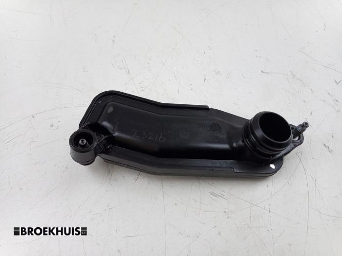 Begagnade Oljesugningsrör Renault Master III (EV/HV/UV/VA/VB/VD/VF/VG/VJ) 2.3 dCi 145 16V FWD Pris € 30,25 Inklusive moms erbjuds av Autobedrijf Broekhuis B.V.