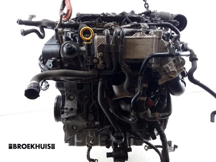 Used Engine Volkswagen Passat Variant (3G5) 2.0 TDI 16V 150 Price € 1.950,00 Margin scheme offered by Autobedrijf Broekhuis B.V.