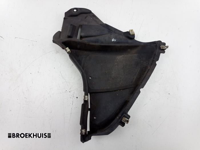Gebrauchte Radkasten BMW 5 serie (G30) 540i 3.0 TwinPower Turbo 24V Preis € 25,00 Margenregelung angeboten von Autobedrijf Broekhuis B.V.