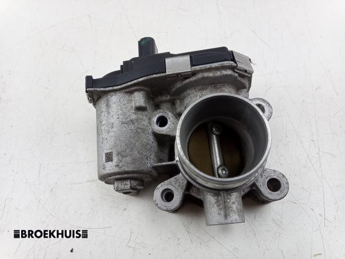 Usagé Boitier papillon Opel Astra K Sports Tourer 1.0 Turbo 12V Prix € 35,00 Règlement à la marge proposé par Autobedrijf Broekhuis B.V.