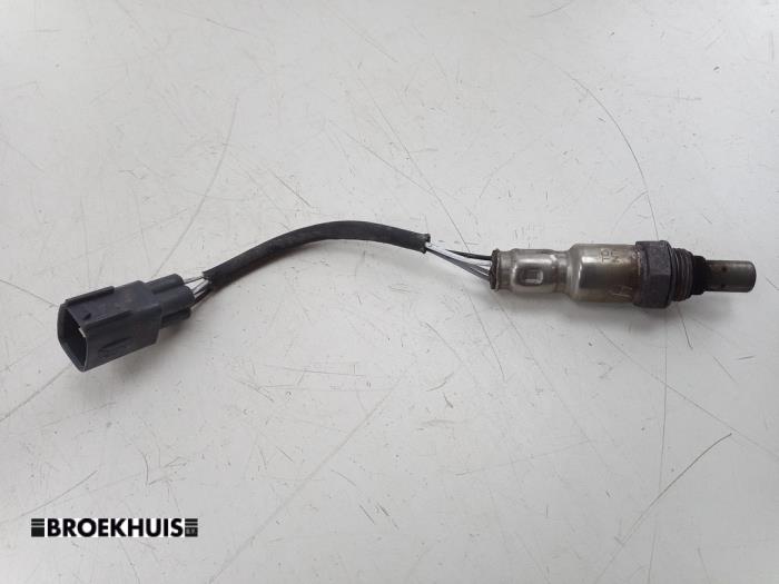 Usagé Sonde lambda Toyota Yaris III (P13) 1.33 16V Dual VVT-I Prix € 30,00 Règlement à la marge proposé par Autobedrijf Broekhuis B.V.