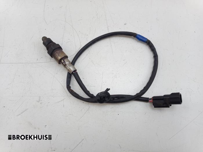 Usagé Sonde lambda Hyundai i10 (B5) 1.0 12V Prix € 25,00 Règlement à la marge proposé par Autobedrijf Broekhuis B.V.