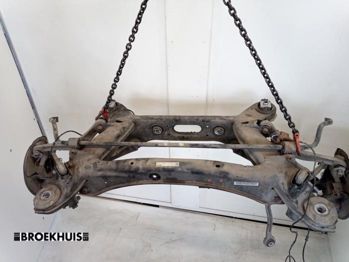 Used Subframe Mercedes C Estate (S205) C-180 BlueTEC, C-180 d 1.6 16V Price € 350,00 Margin scheme offered by Autobedrijf Broekhuis B.V.