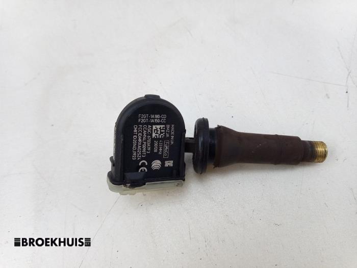 Begagnade Däcktryckssensor Ford Focus 4 Wagon 1.0 Ti-VCT EcoBoost 12V 125 Pris € 10,00 Marginaltabell erbjuds av Autobedrijf Broekhuis B.V.