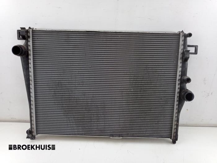 Used Radiator Mercedes C Estate (S205) C-180 BlueTEC, C-180 d 1.6 16V Price € 100,00 Margin scheme offered by Autobedrijf Broekhuis B.V.