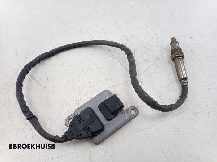 Usados Sensor Nox Mercedes C Estate (S205) C-180 BlueTEC, C-180 d 1.6 16V Precio € 125,00 Norma de margen ofrecido por Autobedrijf Broekhuis B.V.