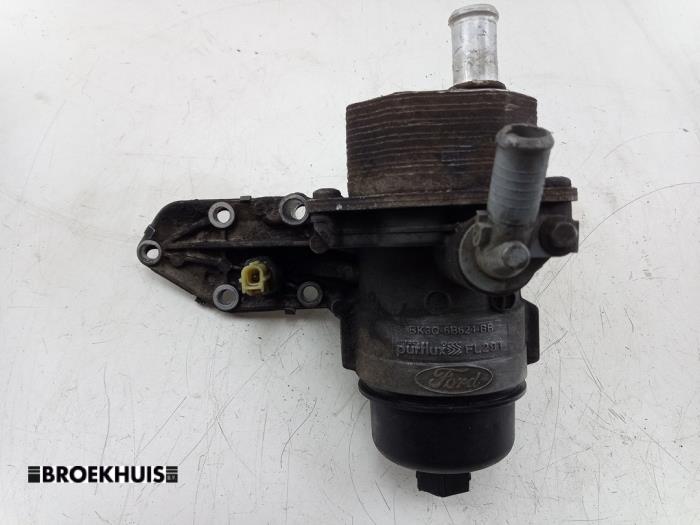 Gebrauchte Ölfiltergehäuse Landrover Defender I 2.2 TD4 16V Preis € 75,00 Margenregelung angeboten von Autobedrijf Broekhuis B.V.