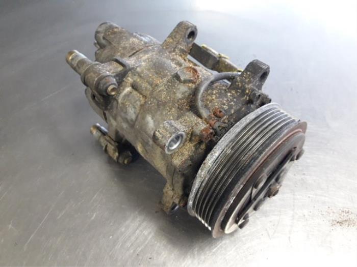 Gebrauchte Klimapumpe Peugeot 206 SW (2E/K) 2.0 HDi Preis € 37,50 Margenregelung angeboten von Autobedrijf Broekhuis B.V.