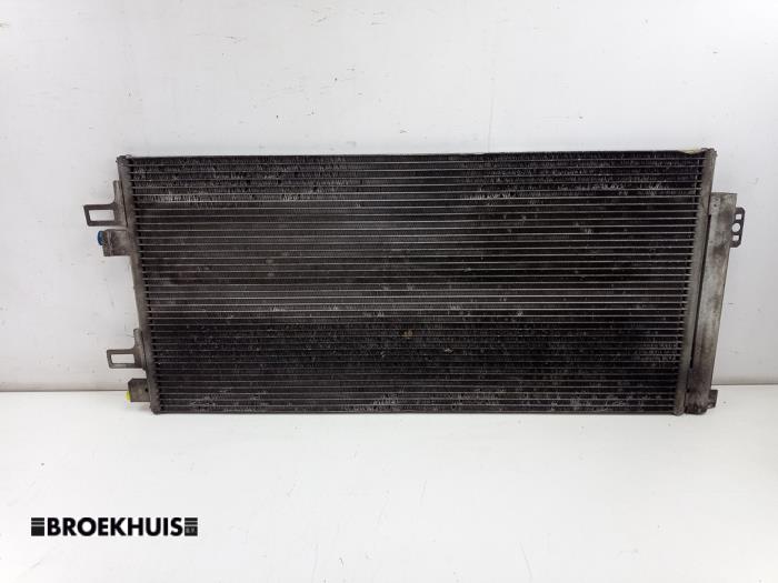 Usagé Radiateur clim Fiat Ducato (250) 2.2 D 160 Multijet 3 Prix € 96,80 Prix TTC proposé par Autobedrijf Broekhuis B.V.