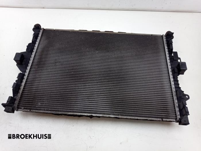 Usagé Radiateur Ford Mondeo IV Wagon 2.0 16V Prix € 35,00 Règlement à la marge proposé par Autobedrijf Broekhuis B.V.