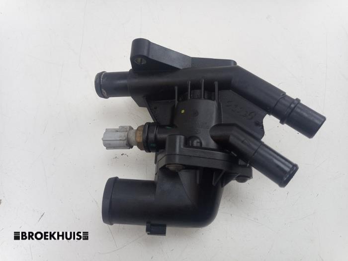 Begagnade Termostathus Ford C-Max (DXA) 1.0 Ti-VCT EcoBoost 12V 125 Pris € 25,00 Marginaltabell erbjuds av Autobedrijf Broekhuis B.V.