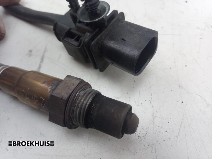 Lambda probe from a Opel Agila (B) 1.2 16V 2011