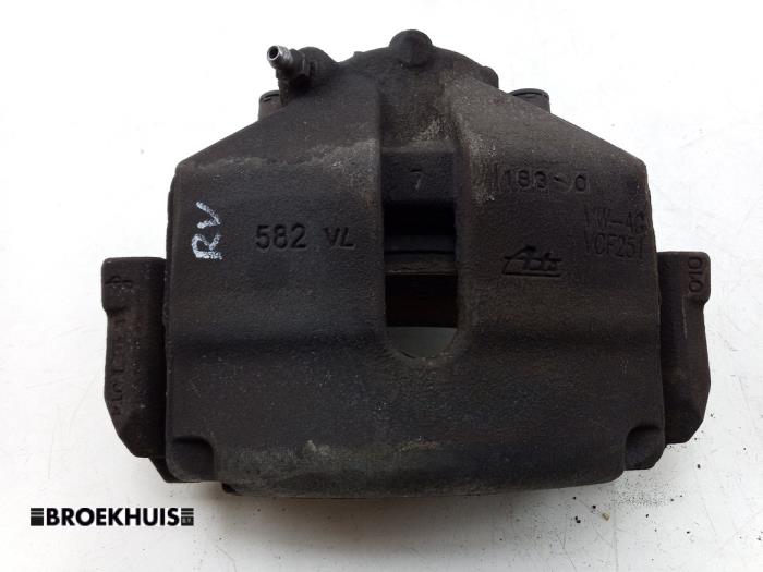 Gebrauchte Bremszange rechts vorne Skoda Fabia III Combi (NJ5) 1.0 TSI 12V Preis € 20,00 Margenregelung angeboten von Autobedrijf Broekhuis B.V.