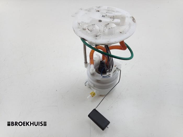 Usagé Pompe à carburant Mazda CX-80 (KL) 2.5 E-SkyActiv PHEV AWD Prix € 125,00 Règlement à la marge proposé par Autobedrijf Broekhuis B.V.