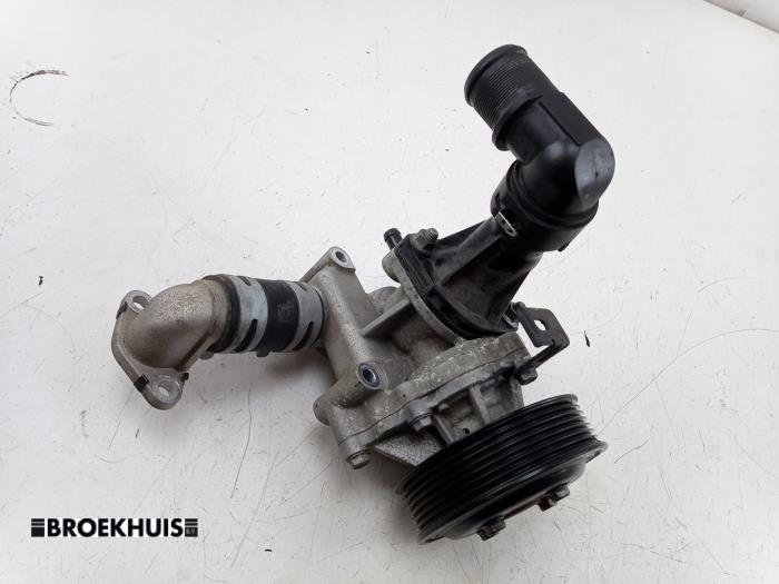 Begagnade Vattenpump Kia Niro I (DE) 1.6 GDI Hybrid Pris € 75,00 Marginaltabell erbjuds av Autobedrijf Broekhuis B.V.