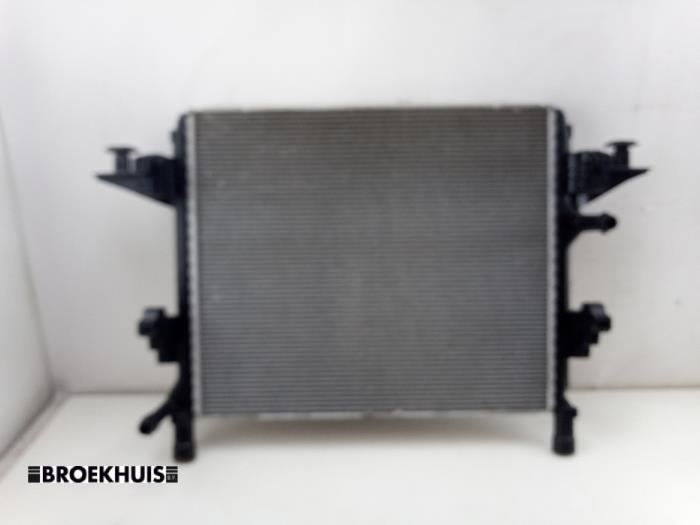 Usagé Radiateur Volkswagen ID.3 (E11/E12) First, Life, Pro 58 kWh Prix € 135,00 Règlement à la marge proposé par Autobedrijf Broekhuis B.V.