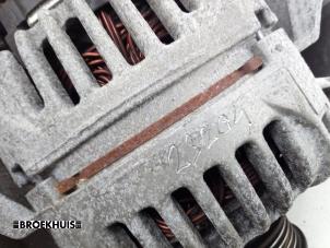 Dynamo d'un Opel Zafira (M75) 2.2 16V Direct Ecotec 2008