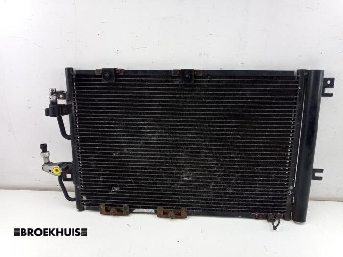 Begagnade AC-radiator Opel Zafira (M75) 2.2 16V Direct Ecotec Pris € 30,00 Marginaltabell erbjuds av Autobedrijf Broekhuis B.V.