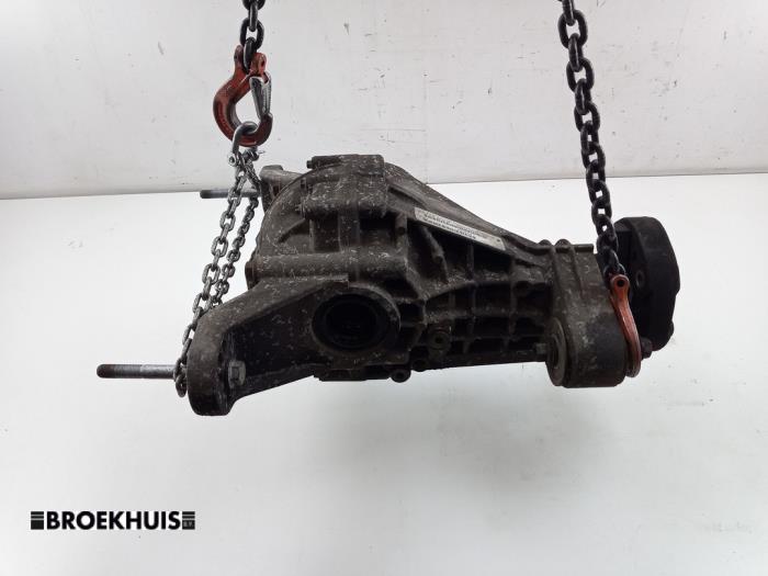 Gebrauchte Differential hinten Mercedes ML II (164/4JG) 3.0 ML-320 CDI 4-Matic V6 24V Preis € 125,00 Margenregelung angeboten von Autobedrijf Broekhuis B.V.