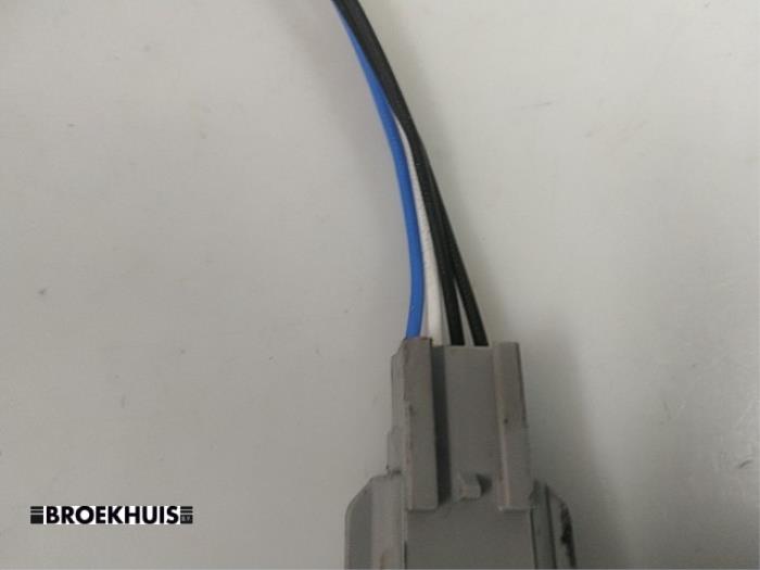 Lambda probe from a Renault Clio V (RJAB) 1.6 E-Tech 145 16V 2023
