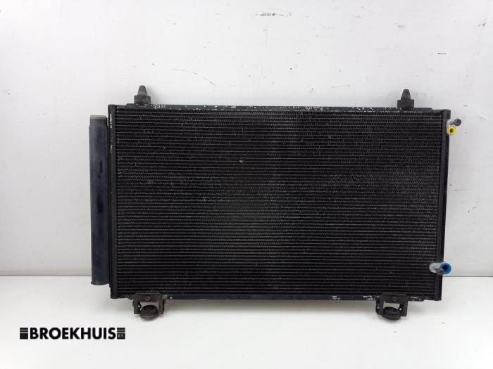 Begagnade AC-radiator Toyota Corolla (E12) 1.6 16V VVT-i Pris € 35,00 Marginaltabell erbjuds av Autobedrijf Broekhuis B.V.