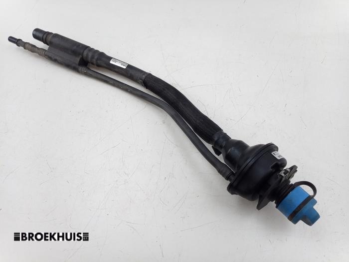 Gebrauchte Füllrohr adbluetank Ford Transit Custom 2.0 TDCi 16V Eco Blue 130 Preis € 60,50 Mit Mehrwertsteuer angeboten von Autobedrijf Broekhuis B.V.