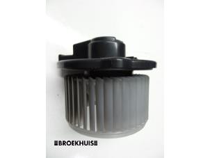Used Heating and ventilation fan motor Daihatsu Sirion 2 (M3) 1.0 12V DVVT Price € 35,00 Margin scheme offered by Autobedrijf Broekhuis B.V.