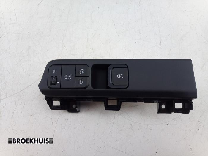 Gebrauchte Handbremse Schalter Hyundai Santa Fe V (MX5) 1.6 T-GDI PHEV 4WD Preis € 50,00 Margenregelung angeboten von Autobedrijf Broekhuis B.V.