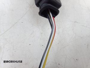 Lambda probe from a Hyundai Santa Fe V (MX5) 1.6 T-GDI PHEV 4WD 2025