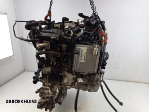 Motor van een Mercedes-Benz Sprinter 3,5t (907.6/910.6) 315 CDI 2.0 D RWD 2023