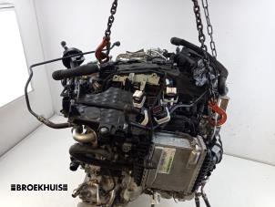 Motor van een Mercedes-Benz Sprinter 3,5t (907.6/910.6) 315 CDI 2.0 D RWD 2023