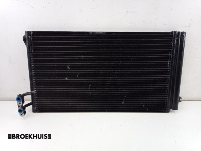 Usagé Radiateur clim BMW X1 (E84) sDrive 18d 2.0 16V Prix € 40,00 Règlement à la marge proposé par Autobedrijf Broekhuis B.V.