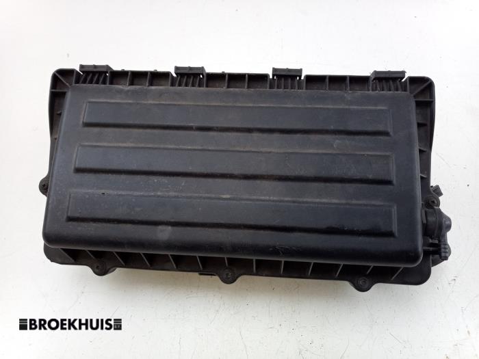 Gebrauchte Luftfiltergehäuse Seat Leon (1P1) 1.4 16V Preis € 20,00 Margenregelung angeboten von Autobedrijf Broekhuis B.V.