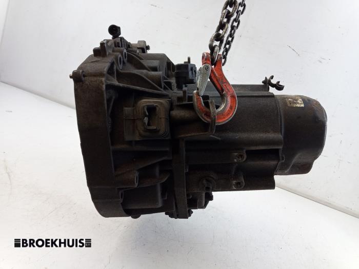 Gebrauchte Getriebe Renault Twingo (C06) 1.2 Preis € 150,00 Margenregelung angeboten von Autobedrijf Broekhuis B.V.
