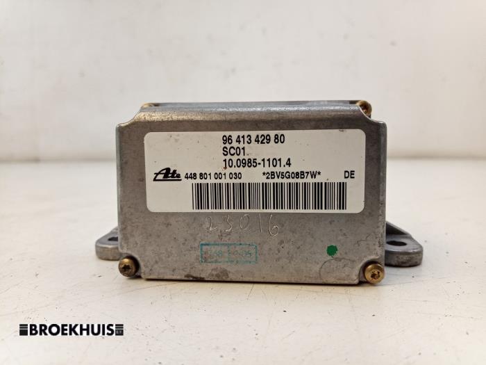 Begagnade Esp Duo-sensor Peugeot 1007 (KM) 1.4 Pris € 75,00 Marginaltabell erbjuds av Autobedrijf Broekhuis B.V.