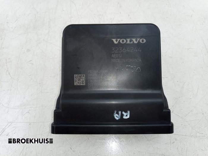 Używane Modul Bluetooth Volvo XC40 (XZ) Recharge Twin 78 kWh Cena € 150,00 Procedura marży oferowane przez Autobedrijf Broekhuis B.V.