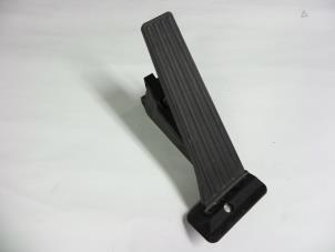 Used Accelerator pedal BMW 3 serie (F30) 320i 2.0 16V Price € 30,00 Margin scheme offered by Autobedrijf Broekhuis B.V.