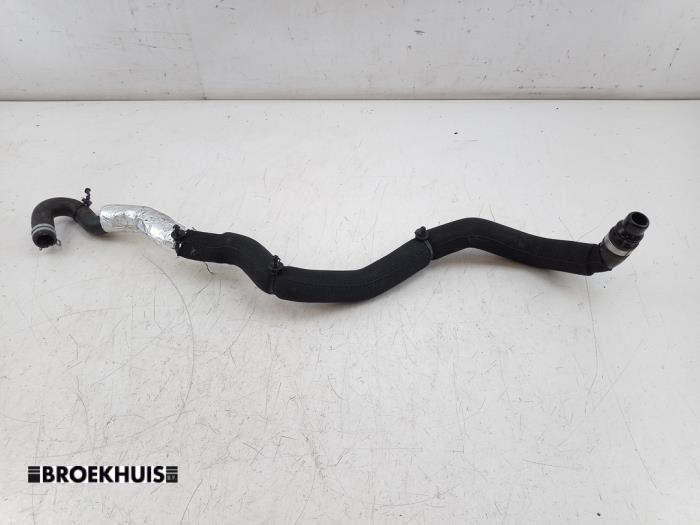 Begagnade Kylarslang Volvo XC40 (XZ) Recharge Twin 78 kWh Pris € 25,00 Marginaltabell erbjuds av Autobedrijf Broekhuis B.V.