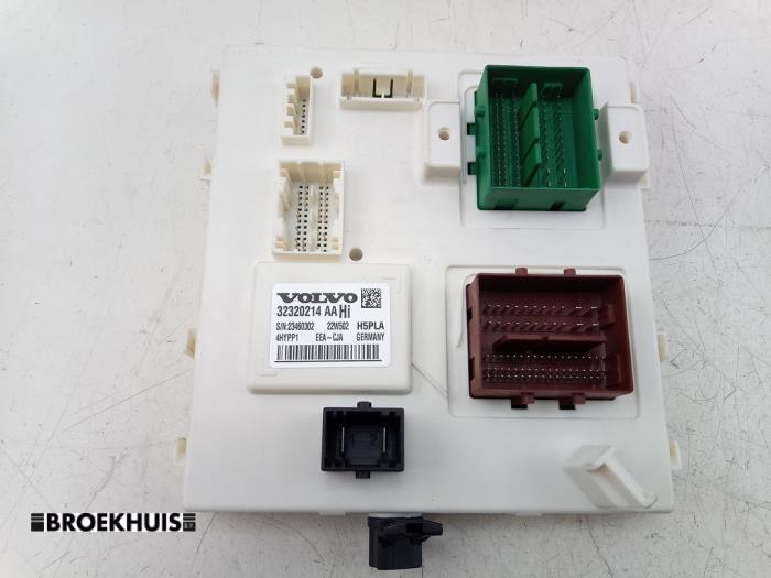 Used Body control computer Volvo XC40 (XZ) Recharge Twin 78 kWh Price € 150,00 Margin scheme offered by Autobedrijf Broekhuis B.V.