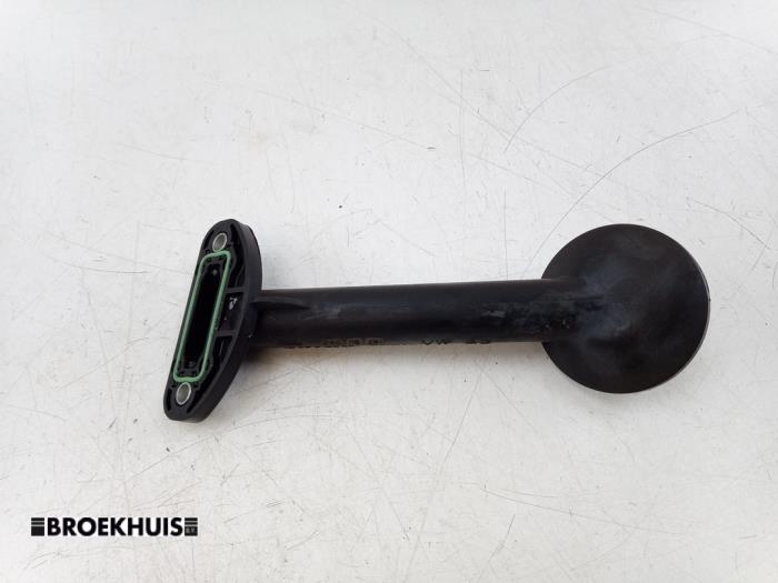 Gebrauchte Öl Ansaugrohr Volkswagen Polo VI (AW1) 1.0 TSI 12V Preis € 10,00 Margenregelung angeboten von Autobedrijf Broekhuis B.V.