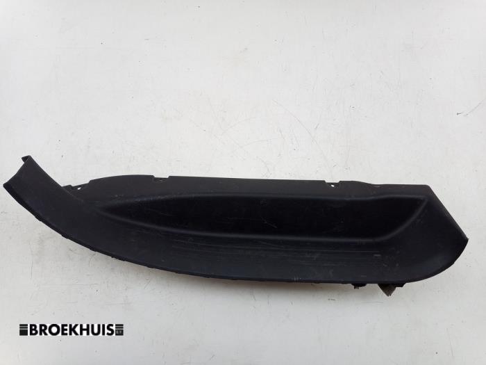 Gebrauchte Schiebetür Einstieg rechts Peugeot Partner (EA//EF/EN/EU) 1.5 BlueHDi 100 Preis € 36,30 Mit Mehrwertsteuer angeboten von Autobedrijf Broekhuis B.V.