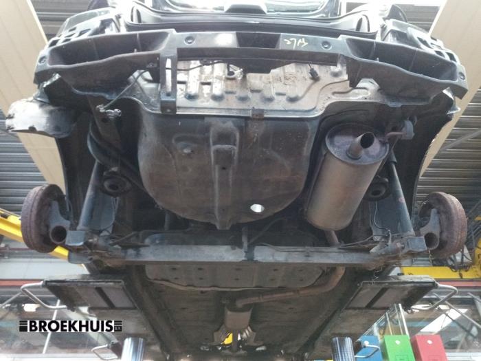 Usagé Train arrière complet Hyundai Getz 1.4i 16V Prix € 75,00 Règlement à la marge proposé par Autobedrijf Broekhuis B.V.