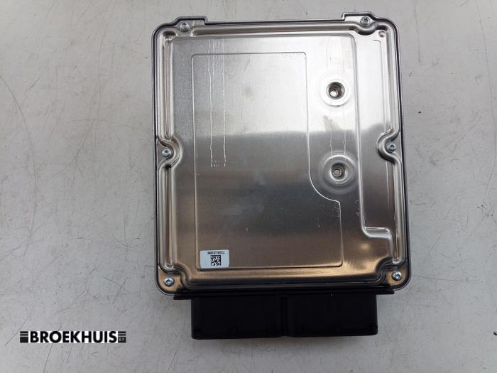 Injection computer from a Volkswagen Transporter T6 2.0 TDI 204 2024