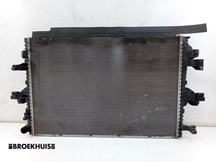 Usagé Radiateur Volkswagen Transporter T6 2.0 TDI 204 Prix € 205,70 Prix TTC proposé par Autobedrijf Broekhuis B.V.